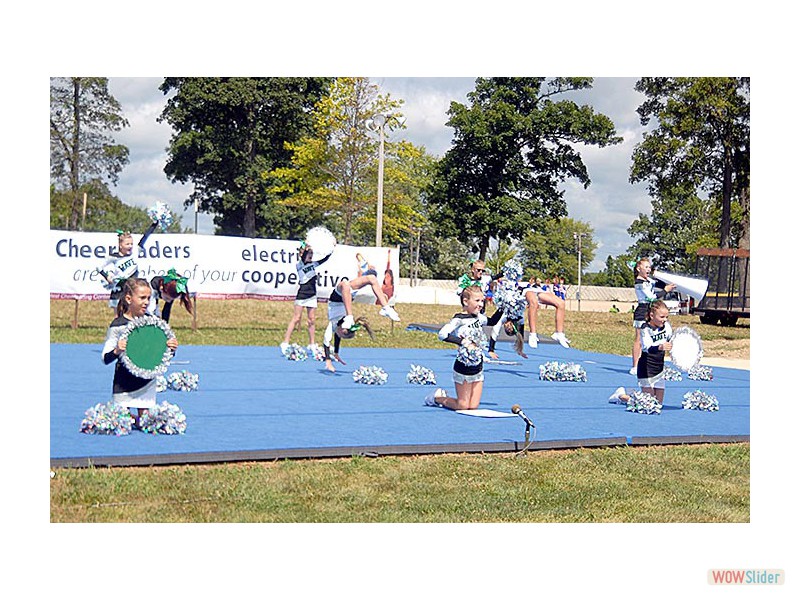 0068-Wave-PW-Cheer