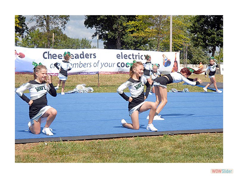 0074-Wave-PW-Cheer