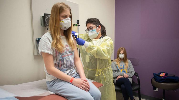 CDC recommends quarantines for unvaccinated students, staff