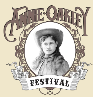 Annie Oakley Parade 2022