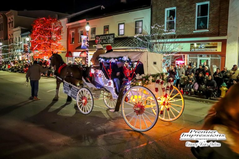 Preparations for the 2022 Hometown Holiday Horse Parade are on the way￼