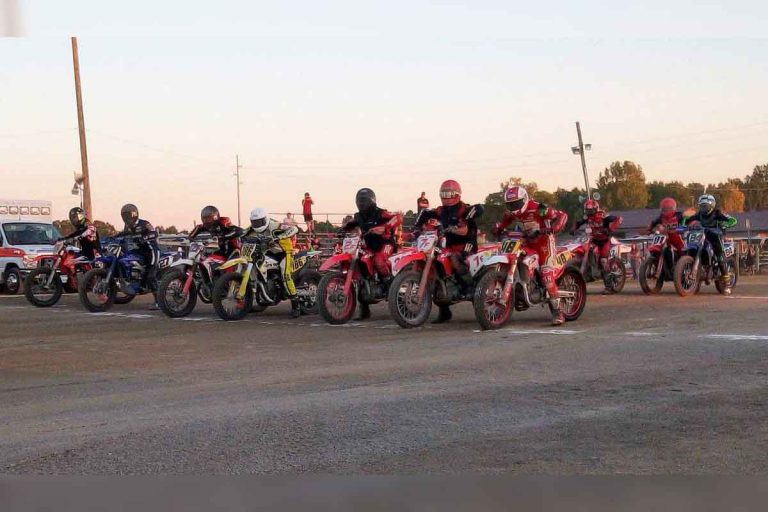 Amateur Flat Track Motorcycle Competition/Triangle Motorcycle Club/Ohio Flat Track Sports Center