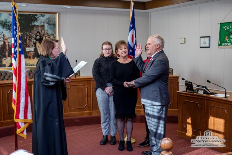 Jeff Whitaker and 2 Council Members sworn in