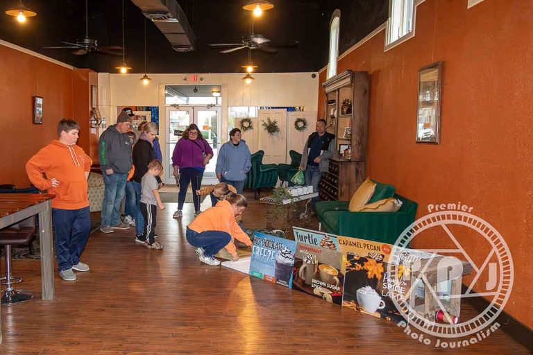 Puttin’ Around Downtown: First Friday in April Transforms Downtown Businesses in a Miniature Golf Parcours”